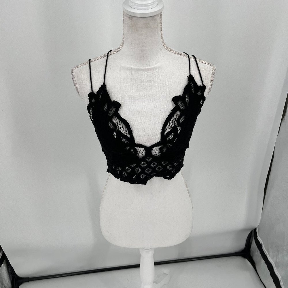 Free People Black Lace Crop Top Size Medium